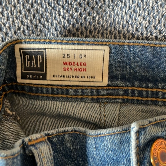 Gap wide leg sky high jeans 0 regular size 25 - Picture 3 of 3